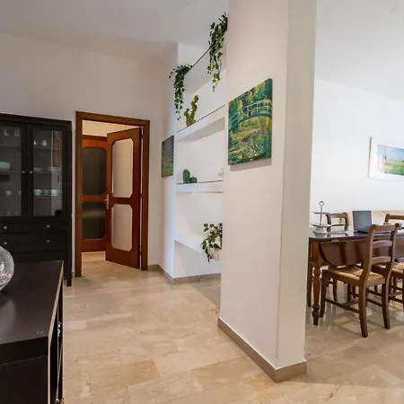 Università&stazione Airy With Parking Bari