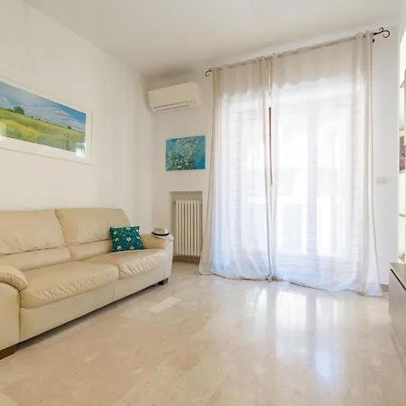 Università&stazione Airy With Parking Bari